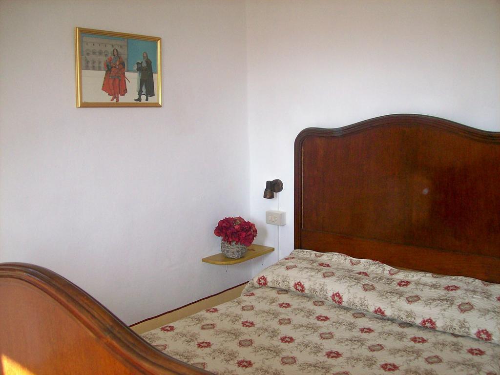 B&B Casa Girasole Papiano Szoba fotó